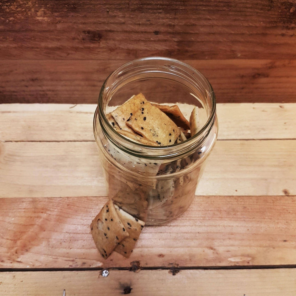 Mad Lab Crackers salés "White Rabbit" au sésame noir BIO - 150g vrac-zero-dechet-ecolo-lille-pilaterie